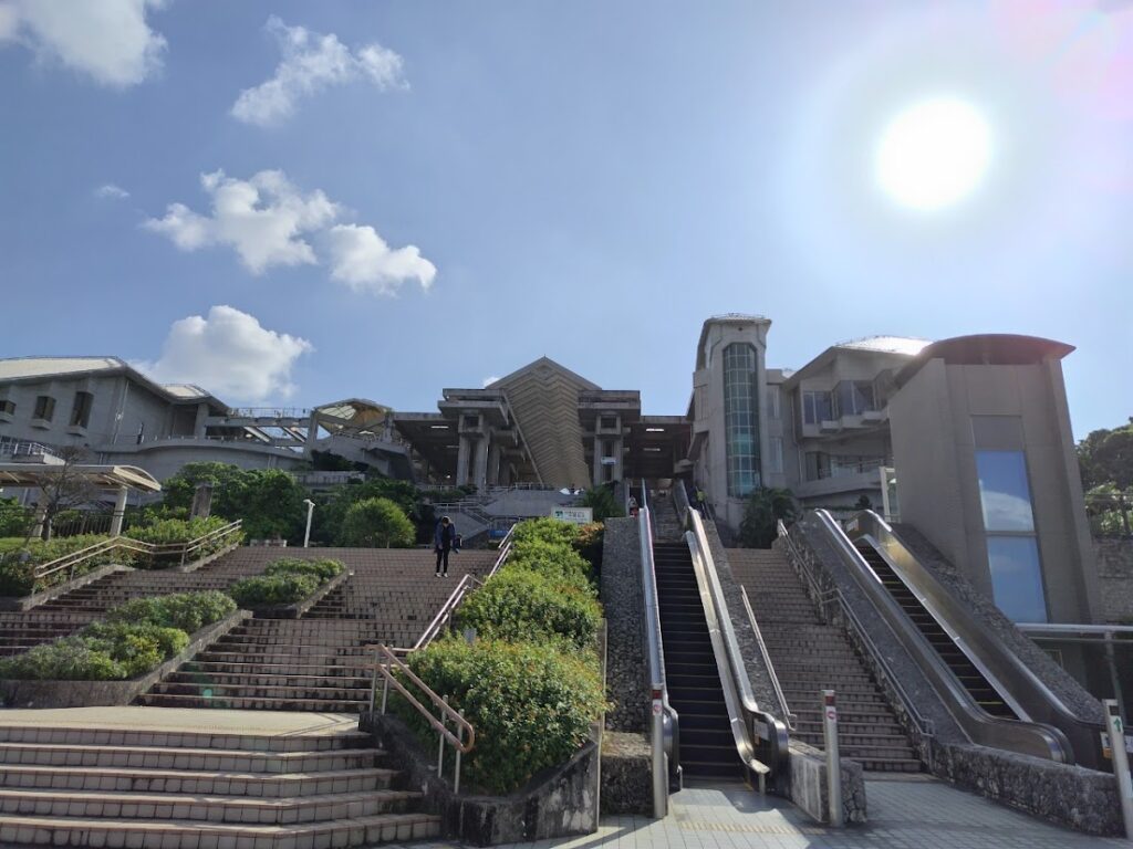 美ら海水族館