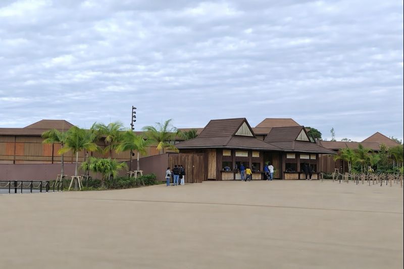 ジャングリア チケットブース どこ